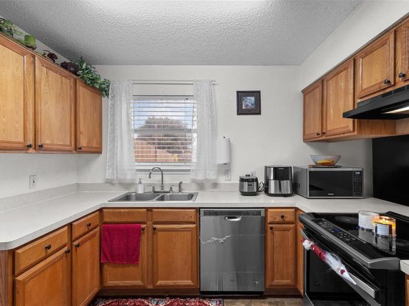 300  Comiskey Court , Saginaw Texas 76179