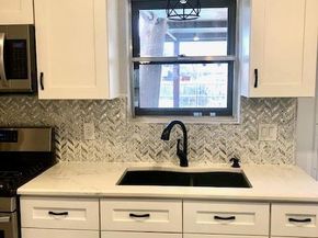 1023  Terry Way , Carrollton Texas 75006