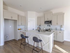 5221  Farnsworth Avenue , Fort Worth Texas 76107