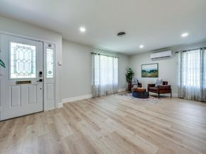 3406  Springwood Lane , Dallas Texas 75233