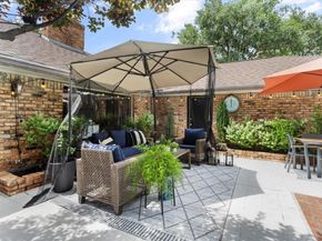 4915  Cross Creek Court , Arlington Texas 76017