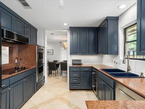 4915  Cross Creek Court , Arlington Texas 76017