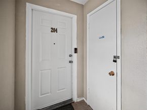 3609  Parkridge Drive  204, Dallas Texas 75234