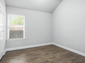 505 W Boyce Avenue , Fort Worth Texas 76115