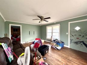 613 W Main Street , Crowley Texas 76036