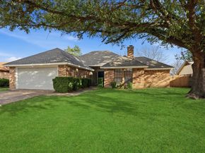 4812  Applewood Road , Fort Worth Texas 76133