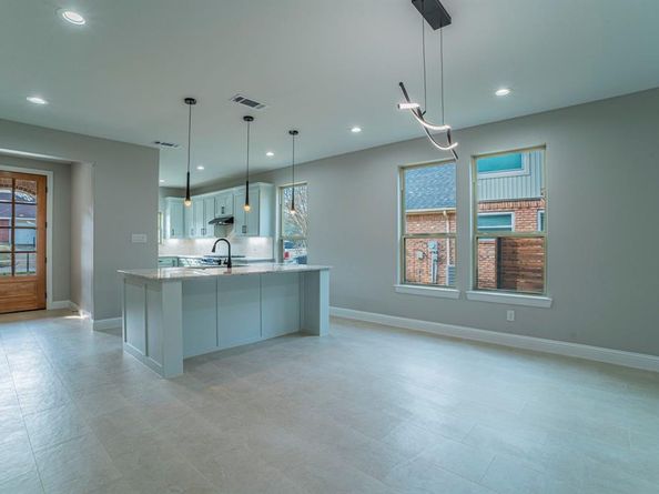 8319  Deep Green Drive , Dallas Texas 75249