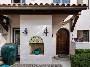 271  Casa Blanca Avenue , Fort Worth Texas 76107