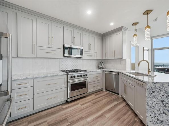 500  Throckmorton Street  2605, Fort Worth Texas 76102