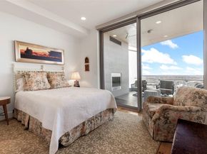 3130 N Harwood Street  1503, Dallas Texas 75201