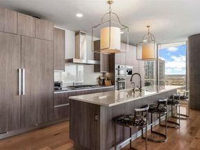 3130 N Harwood Street  1503, Dallas Texas 75201