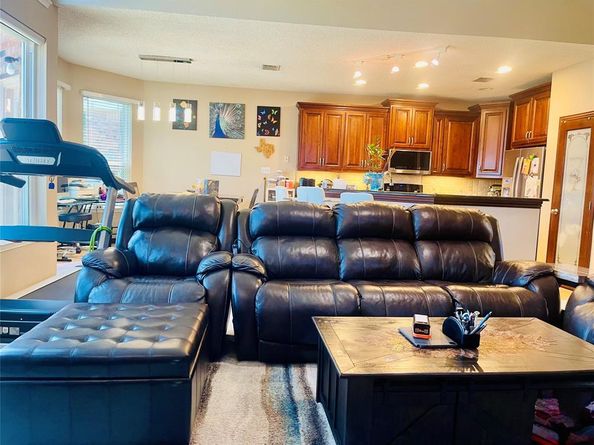 4408  Highridge Drive , The Colony Texas 75056