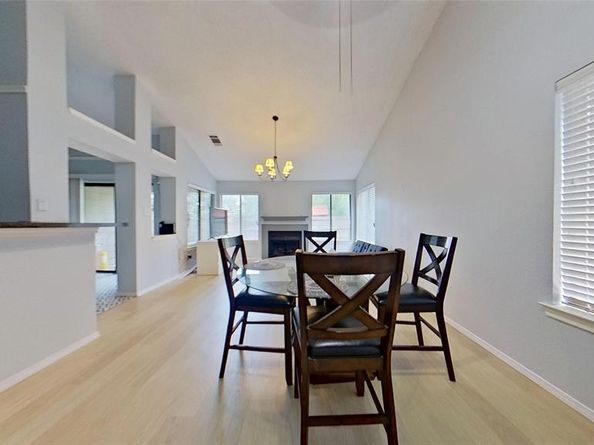 6003  Ivy Glen Drive , Arlington Texas 76017