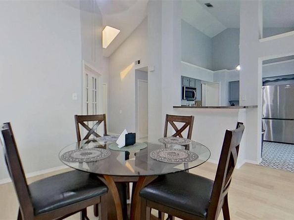 6003  Ivy Glen Drive , Arlington Texas 76017