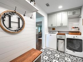 533  Country View Lane , Garland Texas 75043