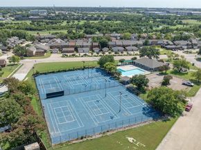 533  Country View Lane , Garland Texas 75043