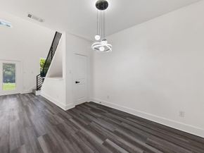 4448  Marcell Avenue , Dallas Texas 75211