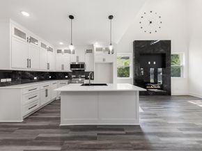 4448  Marcell Avenue , Dallas Texas 75211