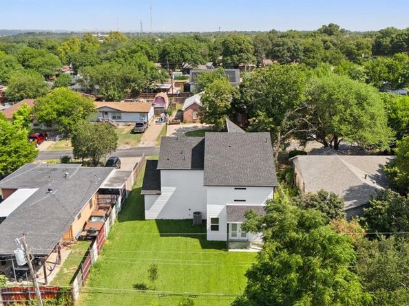 4448  Marcell Avenue , Dallas Texas 75211