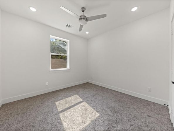 4448  Marcell Avenue , Dallas Texas 75211