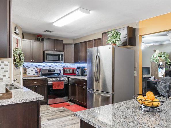 2877  Fenwick Street , Grand Prairie Texas 75052