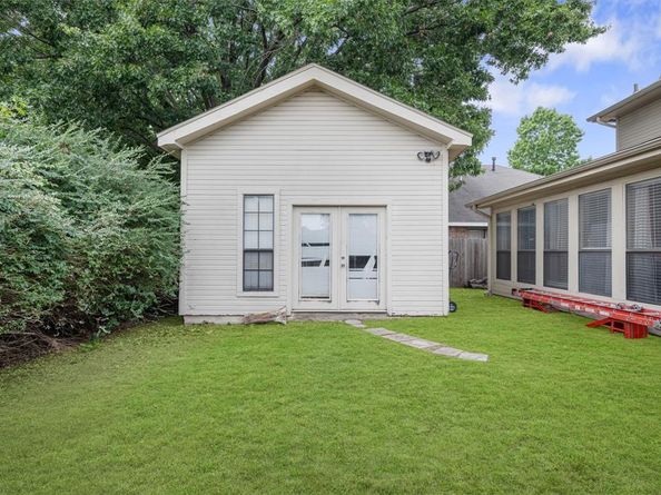 2877  Fenwick Street , Grand Prairie Texas 75052