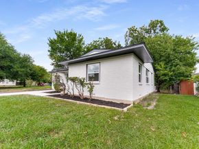 2609  Fenwick Drive , Dallas Texas 75228