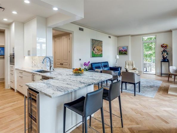 3505  Turtle Creek Boulevard  2F, Dallas Texas 75219