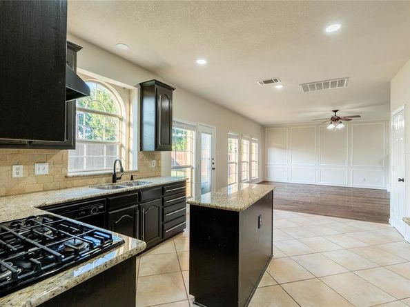 1300  Ballantrae Drive , Allen Texas 75013