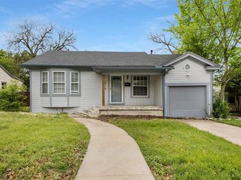 2916  Willing Avenue 