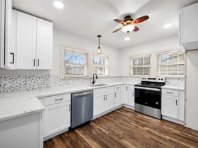 2916  Willing Avenue , Fort Worth Texas 76110