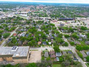 2916  Willing Avenue , Fort Worth Texas 76110