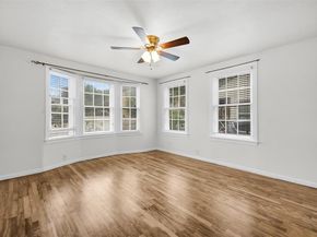 2916  Willing Avenue , Fort Worth Texas 76110