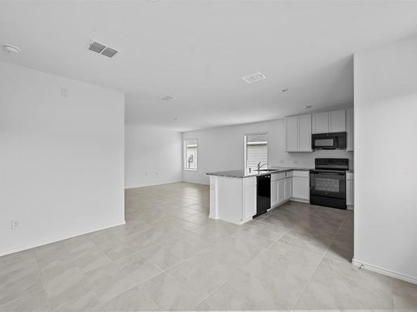 1737  Overall Lane , Dallas Texas 75253