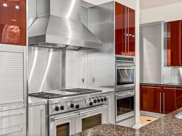 5608  Stone Cliff Court , Dallas Texas 75287