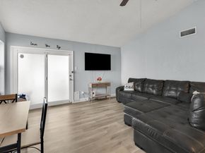 3905  Queens Court , Garland Texas 75043