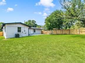 3916  Vanette Lane , Dallas Texas 75216