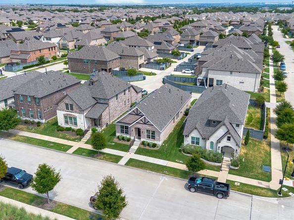 7205  Willow Thorne Drive , Little Elm Texas 76227