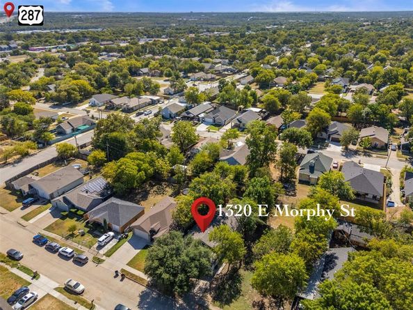 1320 E Morphy Street , Fort Worth Texas 76104