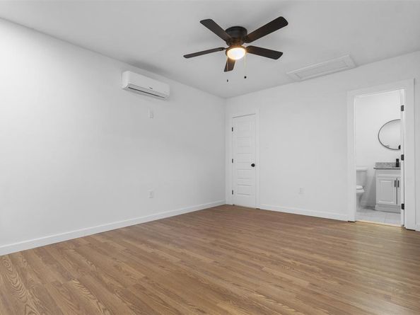 2233  Eastover Avenue , Fort Worth Texas 76105