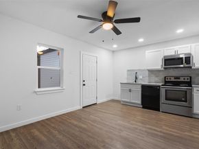 2233  Eastover Avenue , Fort Worth Texas 76105