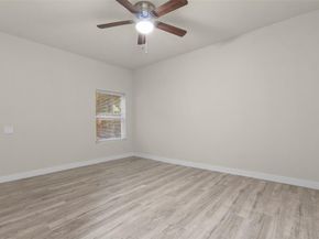 2233  Eastover Avenue , Fort Worth Texas 76105