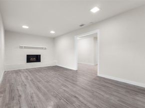2233  Eastover Avenue , Fort Worth Texas 76105