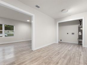 2233  Eastover Avenue , Fort Worth Texas 76105