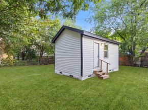 2233  Eastover Avenue , Fort Worth Texas 76105