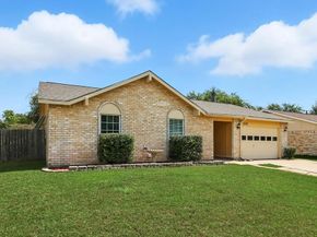 2106  Sheriff Drive , Grand Prairie Texas 75051