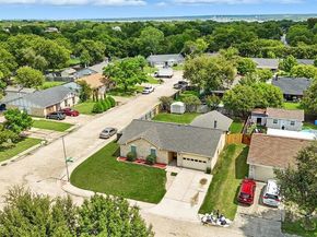 2106  Sheriff Drive , Grand Prairie Texas 75051