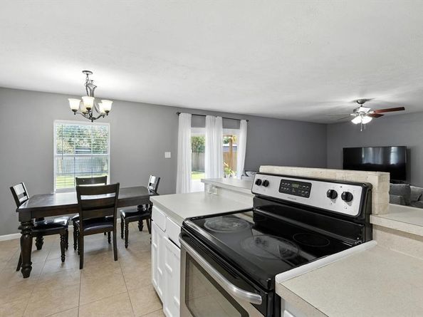 2106  Sheriff Drive , Grand Prairie Texas 75051