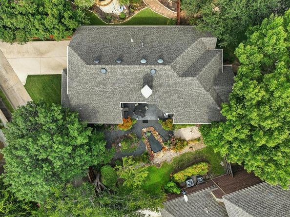 3022  Abbey Lane , Farmers Branch Texas 75234