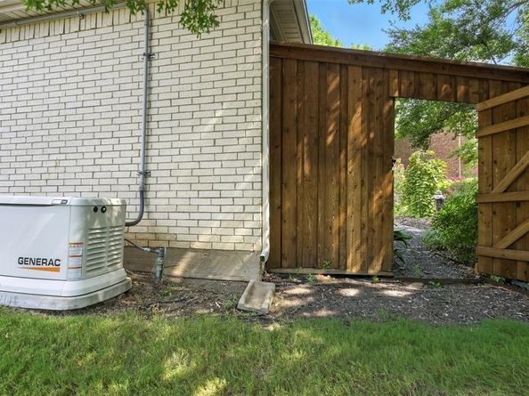 3022  Abbey Lane , Farmers Branch Texas 75234